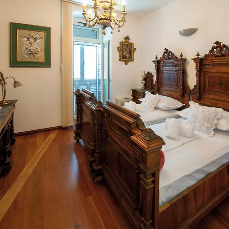 Royal Heritage In Center Apartamento *
