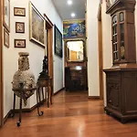 Royal Heritage In Center *