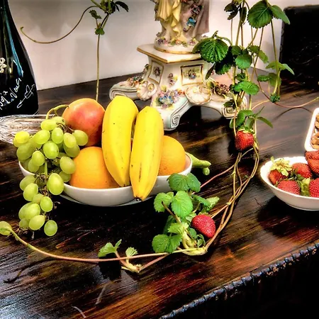 Royal Heritage In Center Appartamento *